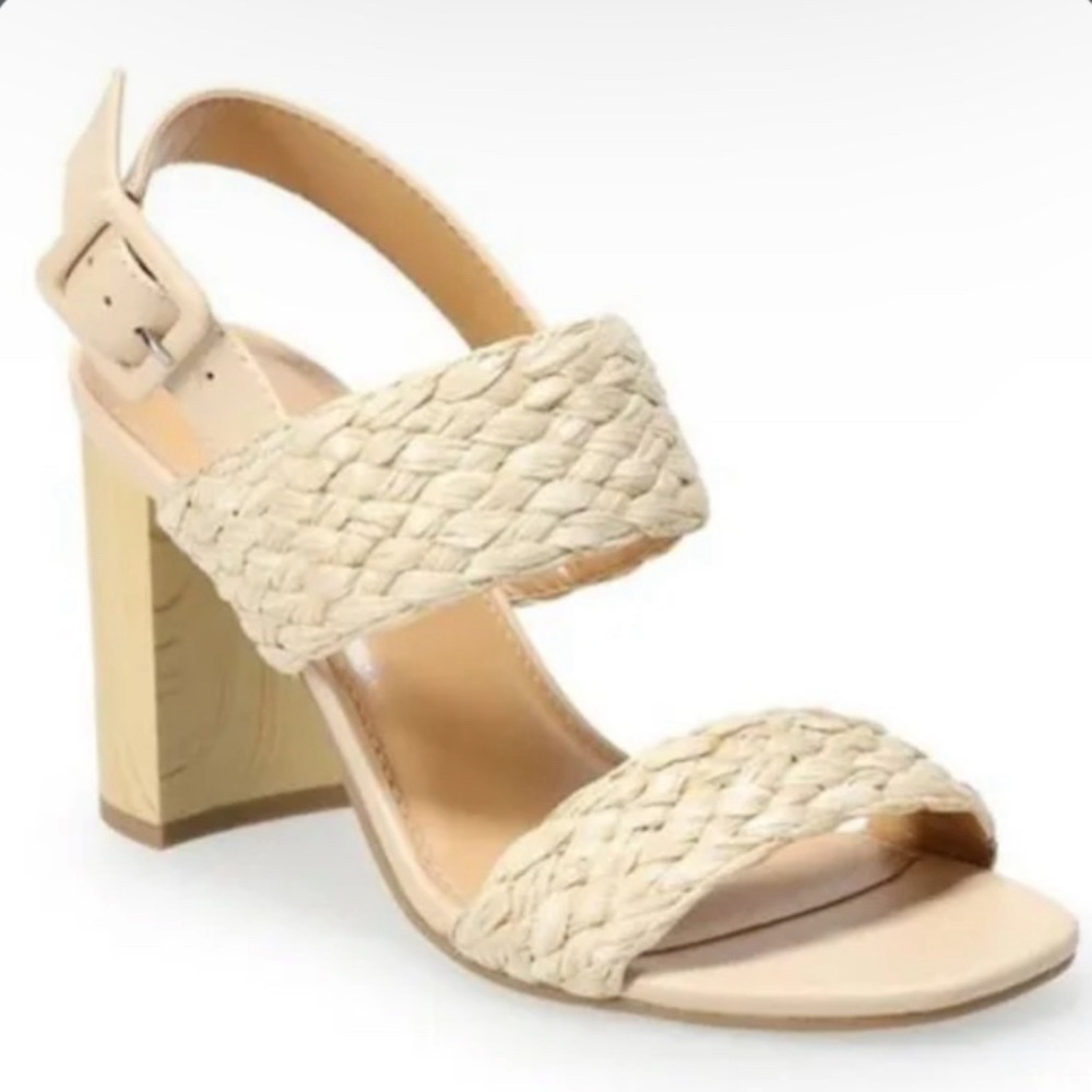 Beach beige heels